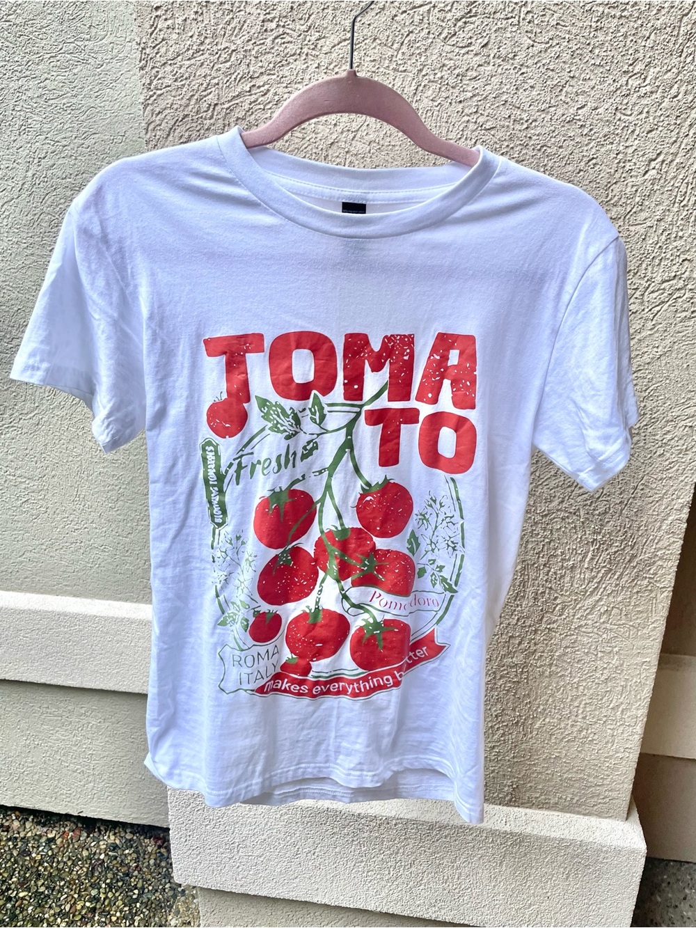 Tomato farmhouse cotton White Tee never worn